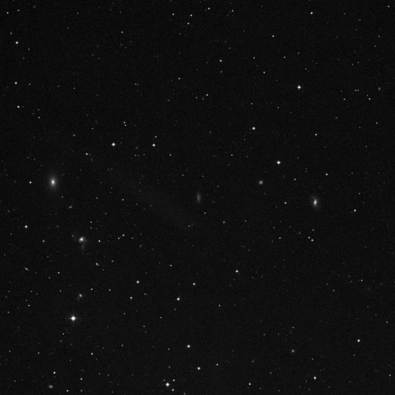 Image of IC 3220 - Elliptical Galaxy in Virgo star